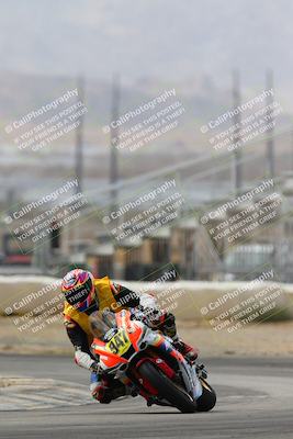 media/Mar-02-2025-Race Pace (Sun) [[8bec80ae00]]/12-Vested (Turn 2) 1111am/